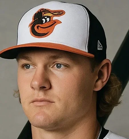 Did Gunnar Henderson go to college?